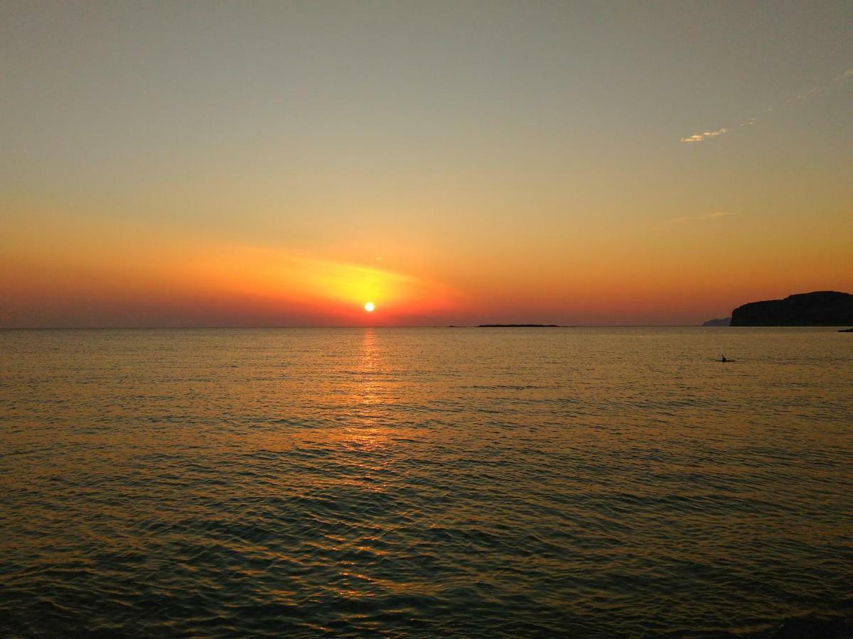 Nemesis Villa Plátanos Dış mekan fotoğraf